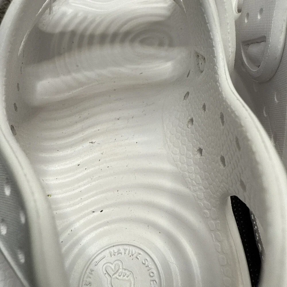 Native Shoes Chase Sandals Kids US 10 White Sugarlite Adjustable Strap UZB42 - Picture 12 of 15
